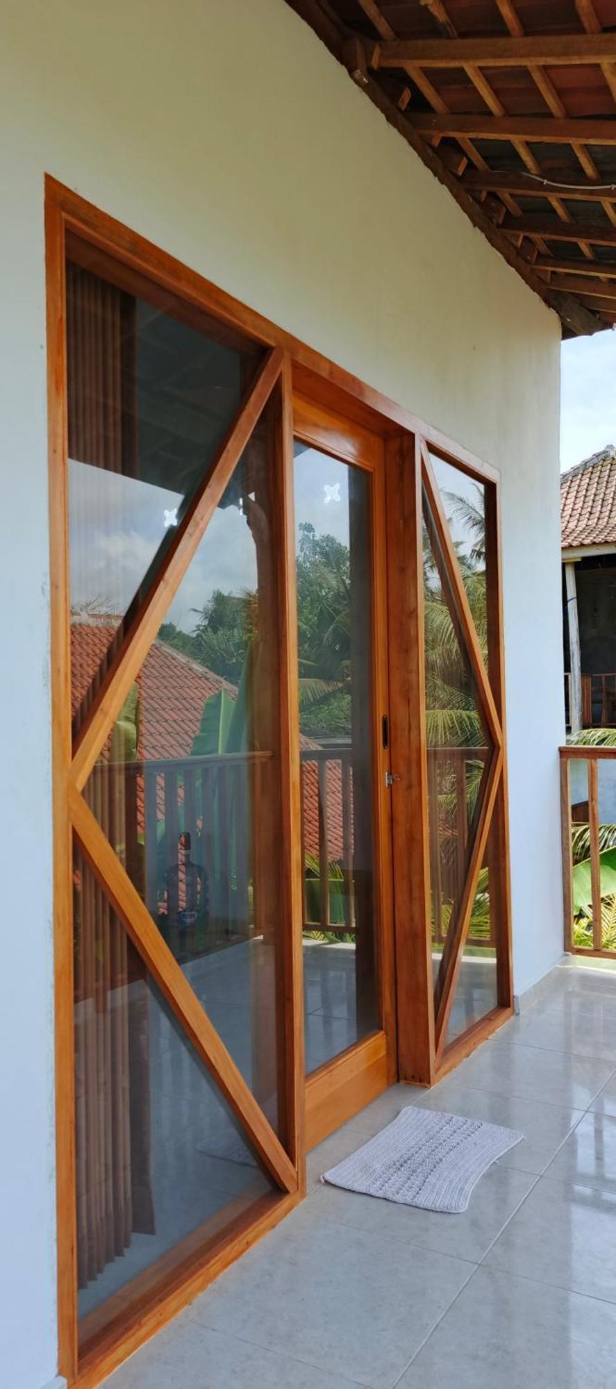 Friend House Stay & Surf Airsatang Eksteriør billede
