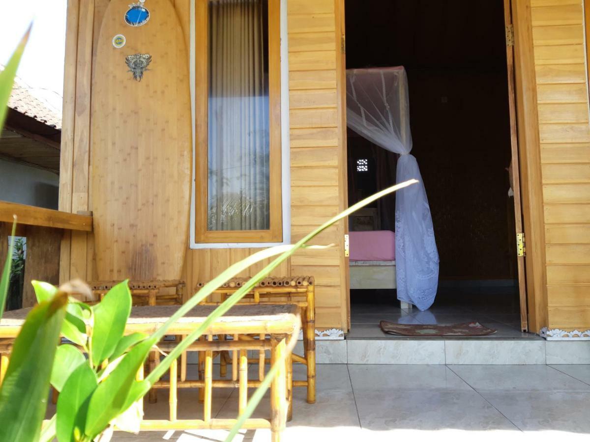 Friend House Stay & Surf Airsatang Eksteriør billede