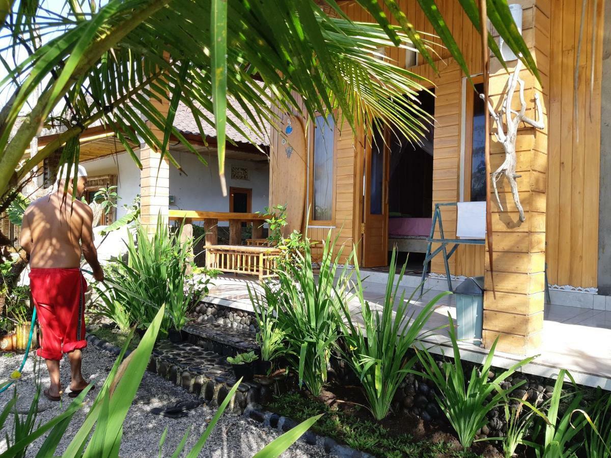 Friend House Stay & Surf Airsatang Eksteriør billede